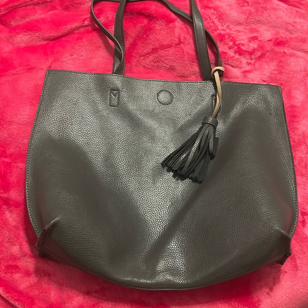 Reversible Handbag/Tote Bag with‎ Tassel-Tan/Olive